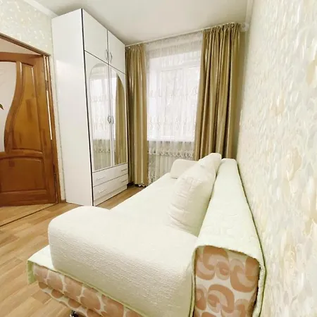 Apartments Ahmetova 4 21 Almaty Exterior photo