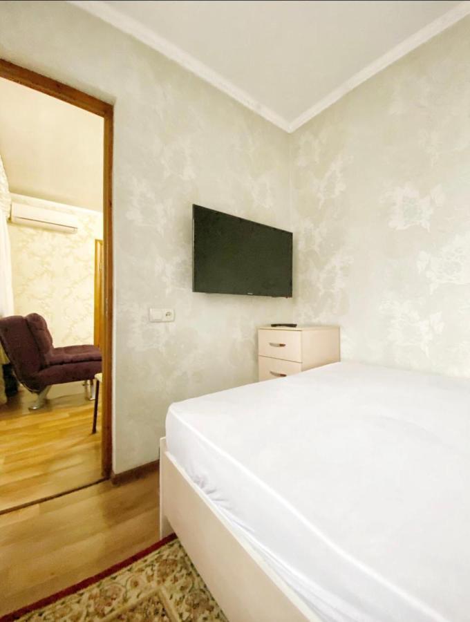 Apartment Ahmetova 4 21 Almaty